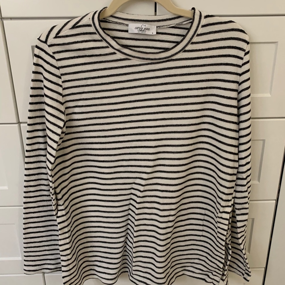 CJLA Bryson bell sleeve top